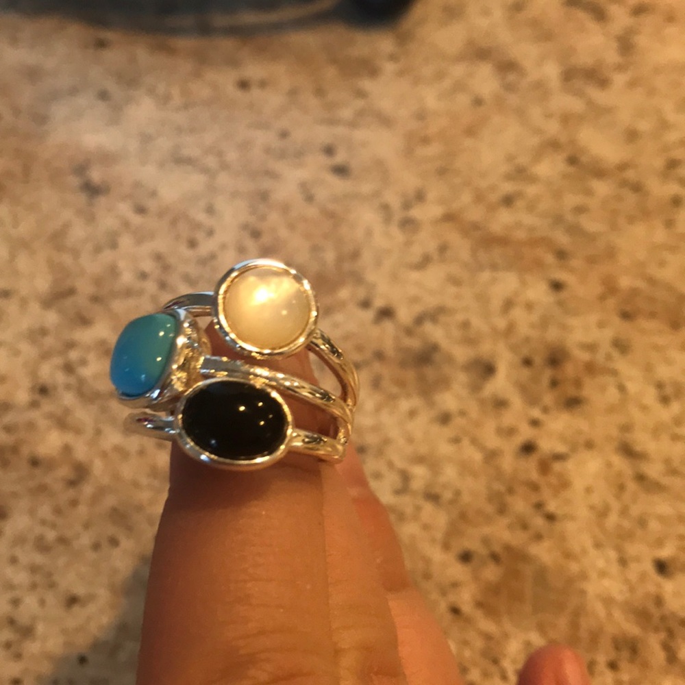 Colored ring - Picture 3 of 3